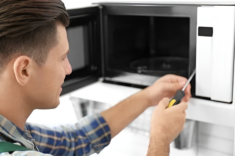 Buld-in Microwave Repair in Hialeah Gardens